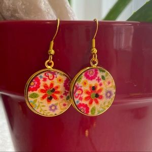 Flower Power Button Earrings